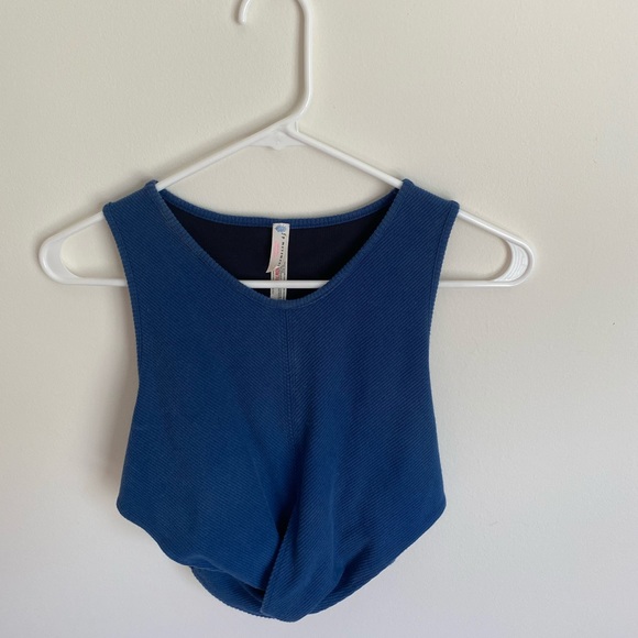 🎉2 for 20🎉 Free people crop top! - Picture 1 of 3
